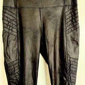 NWOT Athleta Delancey Moto Tights, M